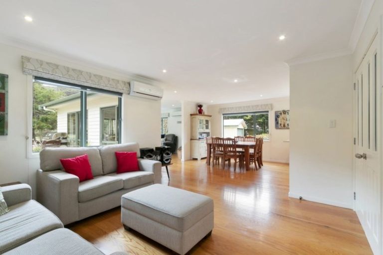 Photo of property in 393 Moores Valley Road, Wainuiomata, 5373