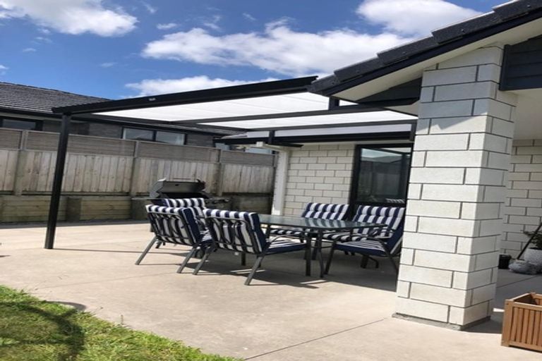 Photo of property in 1 Applin Lane, Pyes Pa, Tauranga, 3112