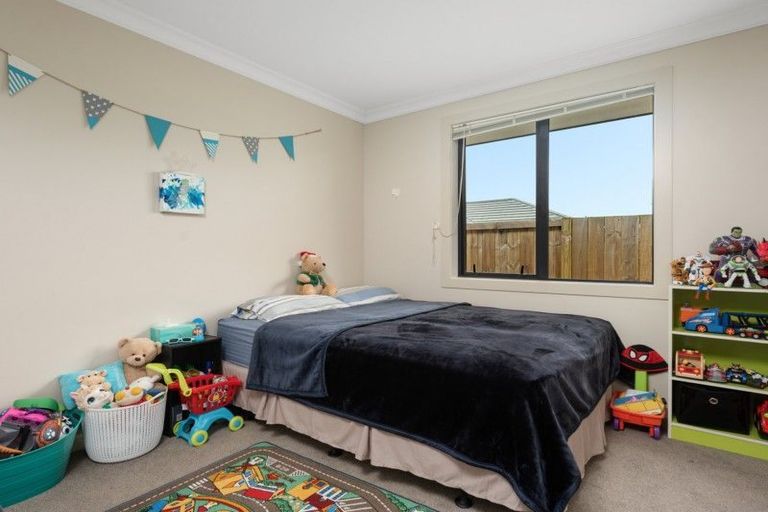 Photo of property in 15 Kanono Close, Papamoa Beach, Papamoa, 3118