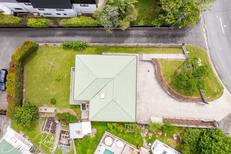 Photo of property in 13a Whaka Street, Maungaturoto, 0520