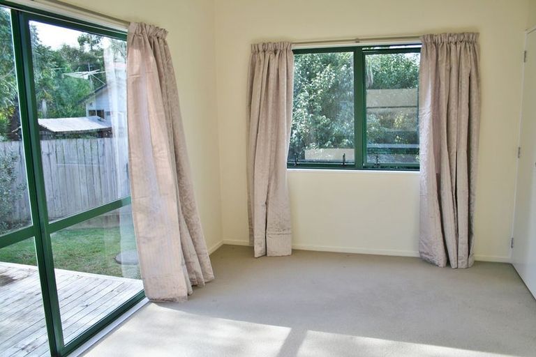 Photo of property in 54 Japonica Drive, Beach Haven, Auckland, 0626