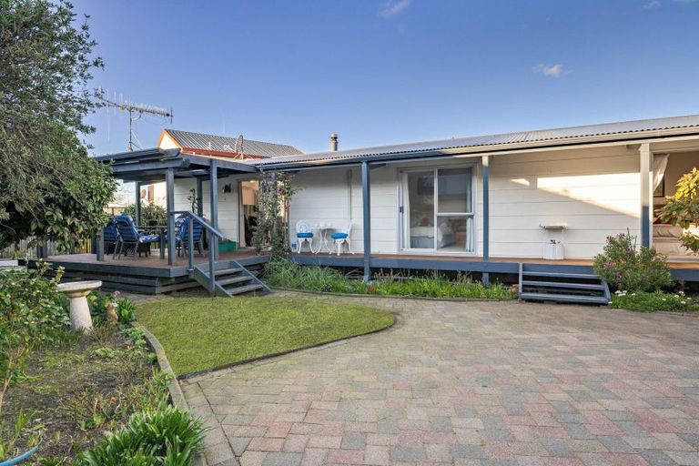Photo of property in 195 Dickson Road, Papamoa Beach, Papamoa, 3118
