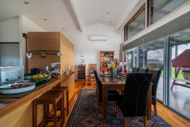 Photo of property in 13 Tawhaa Road, Waitahanui, Taupo, 3378