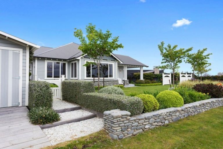 Photo of property in 61 The Esplanade, Pegasus, 7612