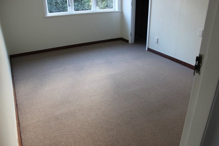 Photo of property in 43 Manawatu Street, Hokowhitu, Palmerston North, 4410