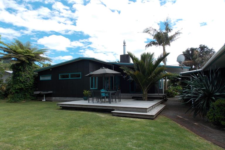 Photo of property in 47 Ocean View Road, Waihi Beach, 3611