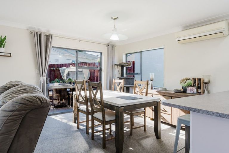 Photo of property in 15a Forest Lake Road, Forest Lake, Hamilton, 3200