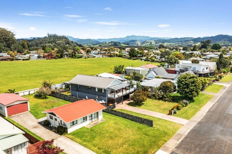 Photo of property in 9 Catherine Crescent, Whitianga, 3510
