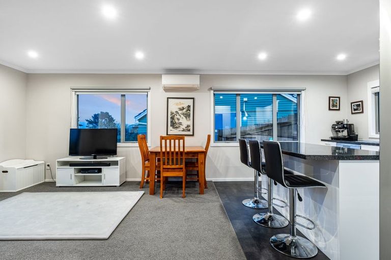 Photo of property in 17a Gloucester Street, Cannons Creek, Porirua, 5024