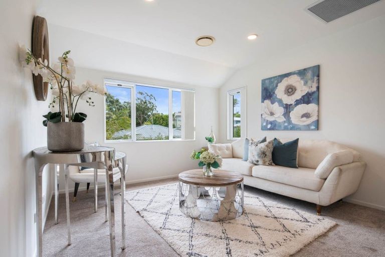 Photo of property in 18a Sunrise Avenue, Mairangi Bay, Auckland, 0630