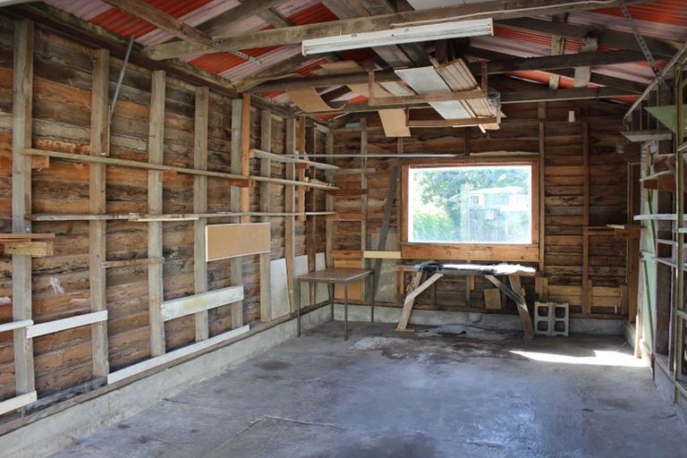 Photo of property in 10 Kopipi Crescent, Ngunguru, Whangarei, 0173