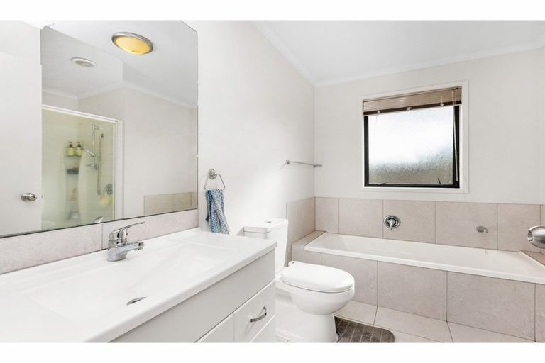 Photo of property in 8 Sundale Drive, Te Aroha, 3320