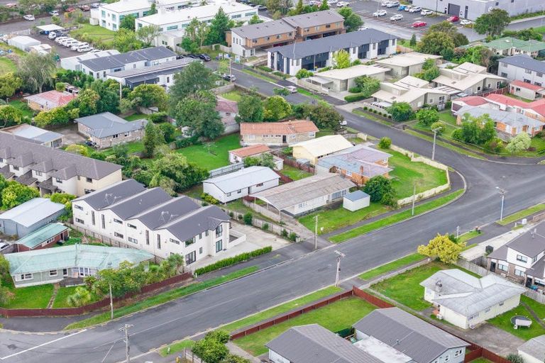 Photo of property in 61a Carrington Avenue, Silverdale, Hamilton, 3216