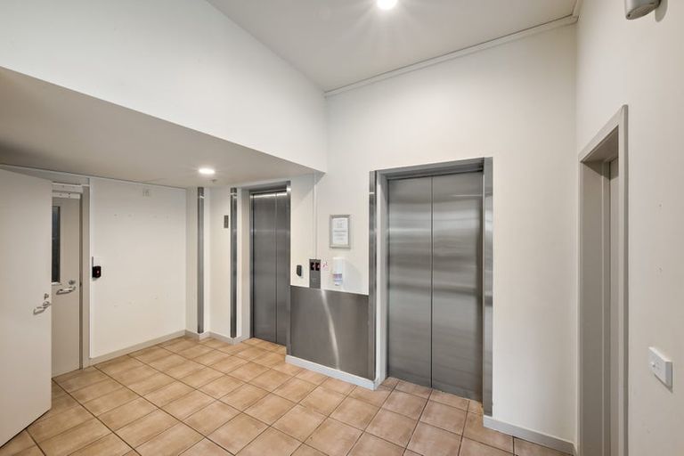 Photo of property in 35 Abel Smith Street, Te Aro, Wellington, 6011