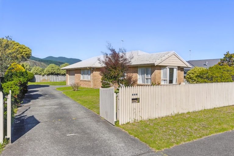 Photo of property in 110 Makarini Street, Paraparaumu, 5032