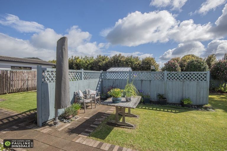 Photo of property in 11 Carlton Crescent, Te Kamo, Whangarei, 0112