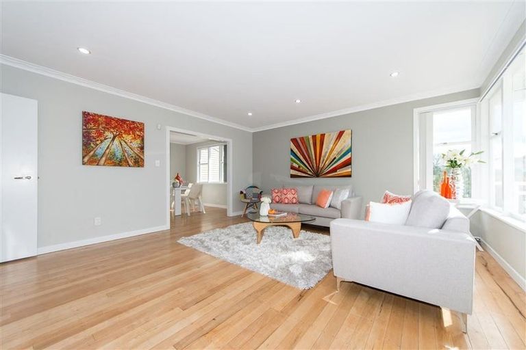 Photo of property in 4 Kelkirk Street, Kelston, Auckland, 0602