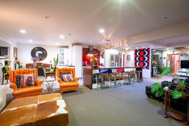 Photo of property in 105 Vivian Street, New Plymouth, 4310