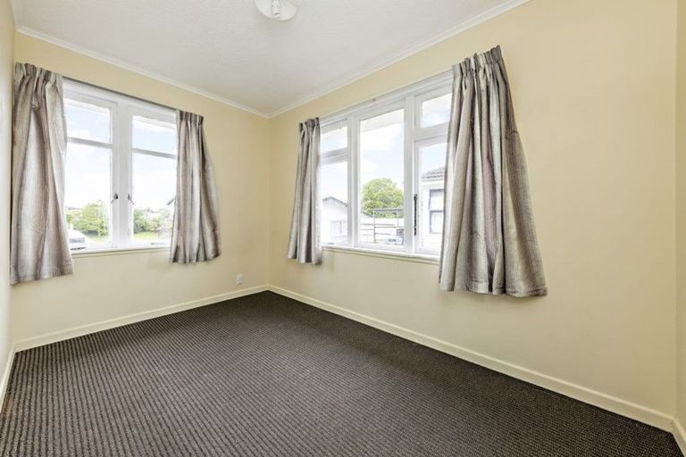 Photo of property in 1/27 Christmas Road, Manurewa, Auckland, 2102