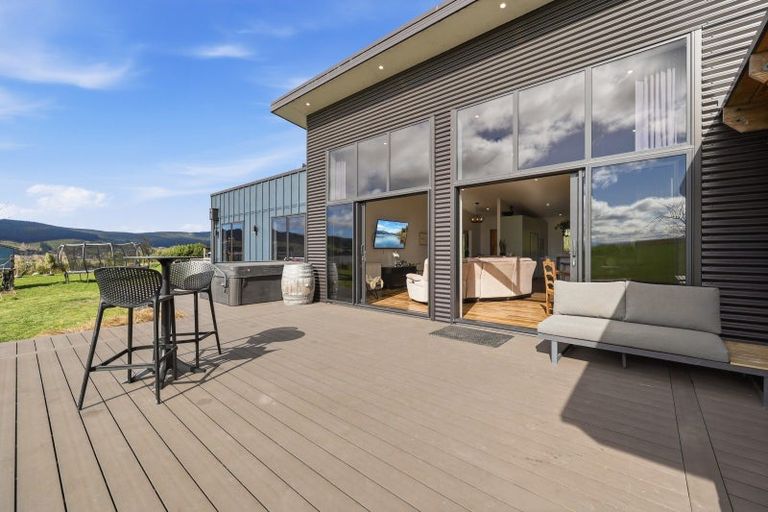 Photo of property in 206 Baker Road, Berwick Forest, Outram, 9073