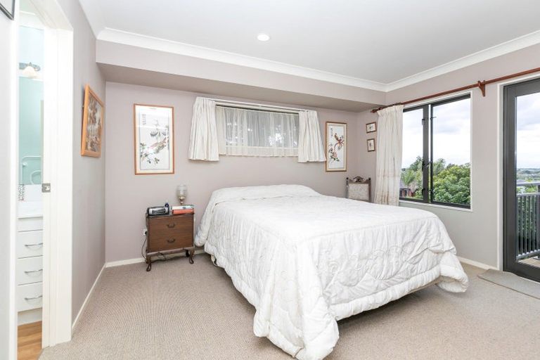 Photo of property in 24 Highgrove Drive, Grandview Heights, Hamilton, 3200