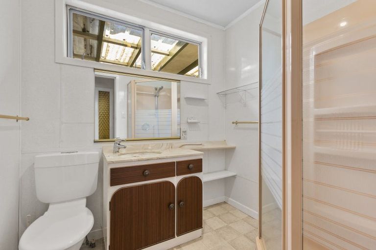 Photo of property in 43 Dorset Avenue, Westown, New Plymouth, 4310