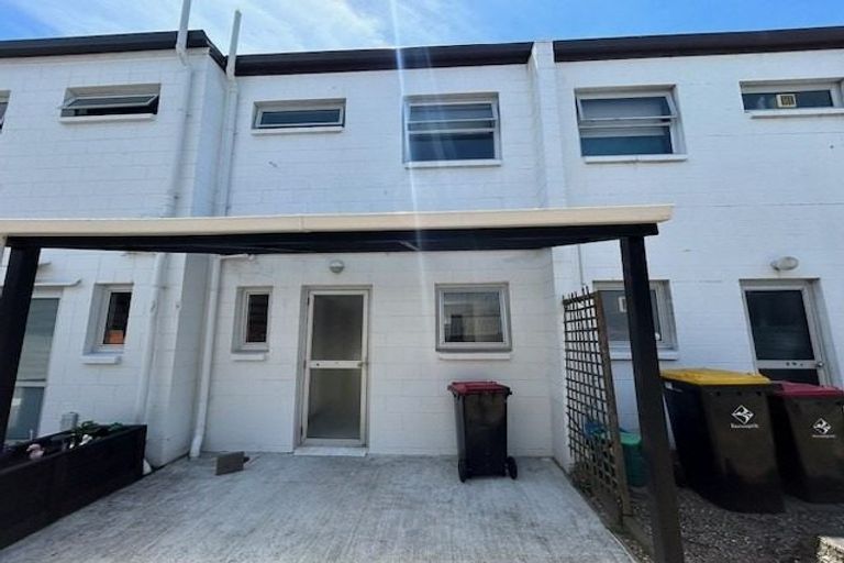 Photo of property in 7/20 Miro Street, Mount Maunganui, 3116