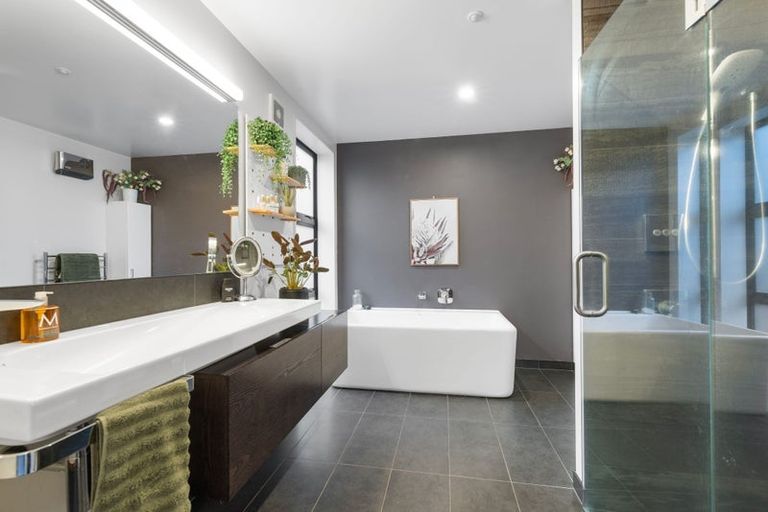 Photo of property in 411 Wigram Road, Halswell, Christchurch, 8025