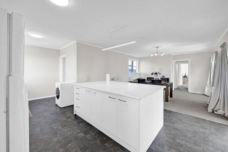Photo of property in 27a Brecon Road, Stratford, 4332