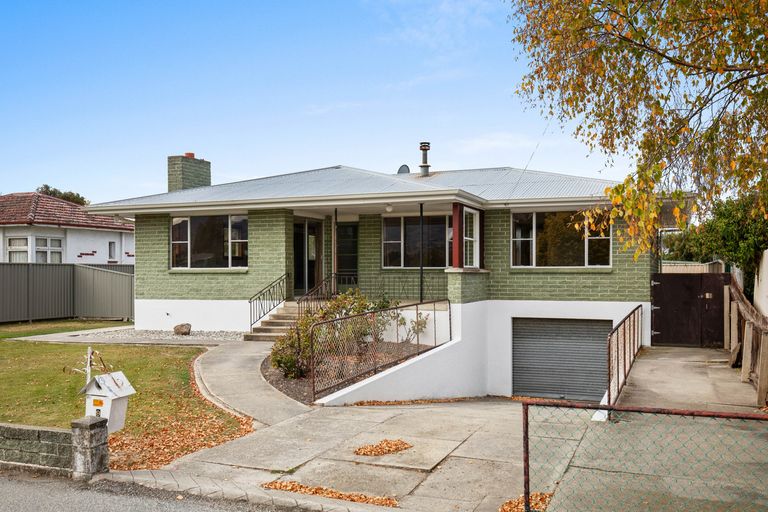 Photo of property in 9 Ashworth Street, Alexandra, 9320