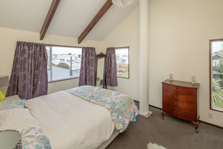 Photo of property in 90 Greenhaven Drive, Burwood, Christchurch, 8083