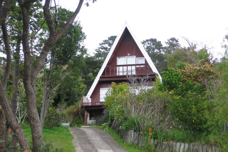 Photo of property in 80 Pa Road, Hahei, Whitianga, 3591