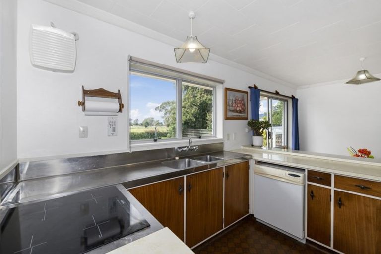 Photo of property in 77 Kennedy Drive, Levin, 5510