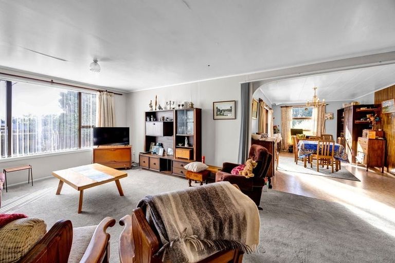 Photo of property in 31 Allison Street, Opunake, 4616