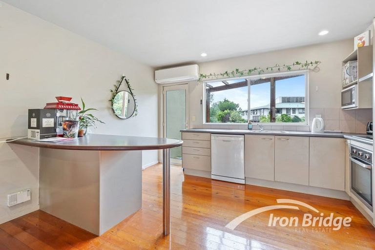 Photo of property in 4/202 Hinemoa Street, Birkenhead, Auckland, 0626