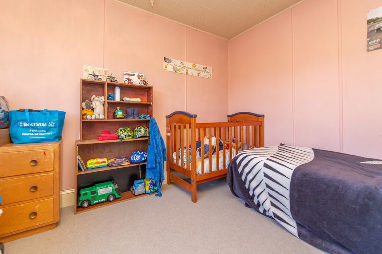 Photo of property in 263 Williams Street, Kaiapoi, 7630