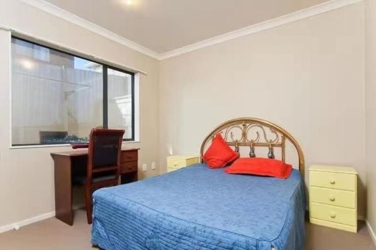 Photo of property in 13a Murvale Drive, Bucklands Beach, Auckland, 2014