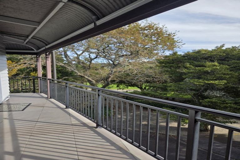 Photo of property in The Grand Apartments, 2a/4 Kell Drive, Albany, Auckland, 0632