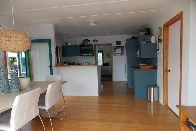 Photo of property in 47 Ocean View Road, Waihi Beach, 3611