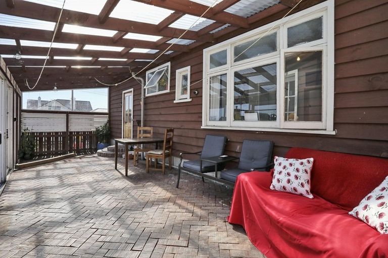 Photo of property in 43 Burrows Street, Bluff, 9814