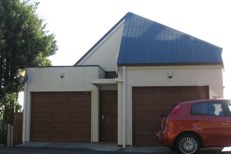 Photo of property in 36 Palliser Road, Roseneath, Wellington, 6011