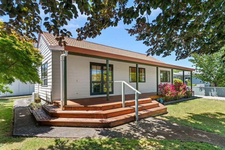 Photo of property in 9 Venice Street, Martinborough, 5711