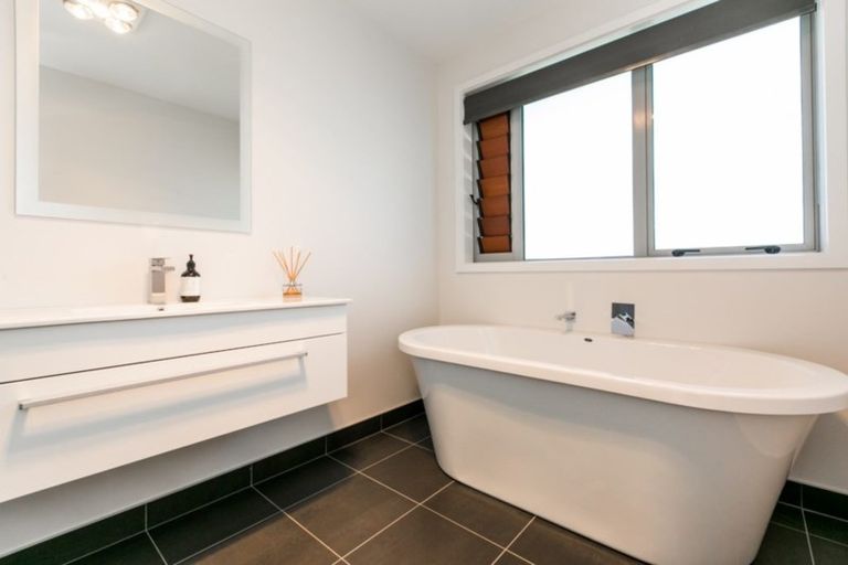 Photo of property in 34b Iona Road, Havelock North, 4130