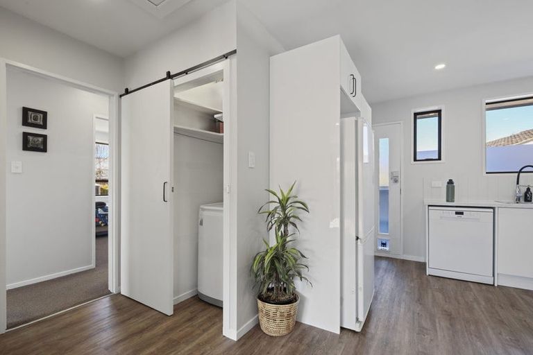 Photo of property in 1/202 Grimseys Road, Redwood, Christchurch, 8051