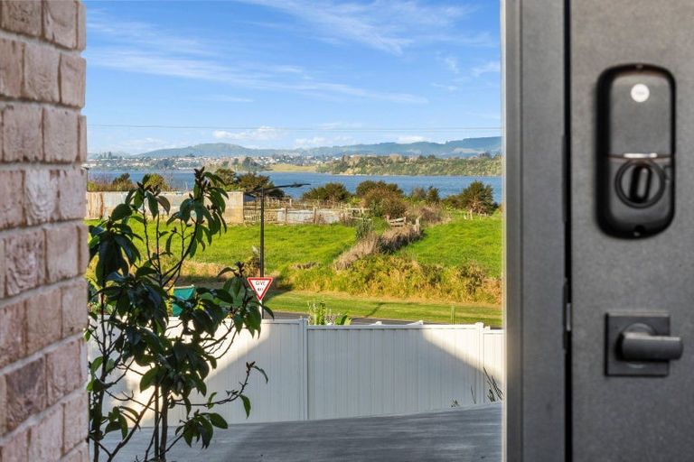 Photo of property in 5 Brendan Close, Omokoroa, 3114