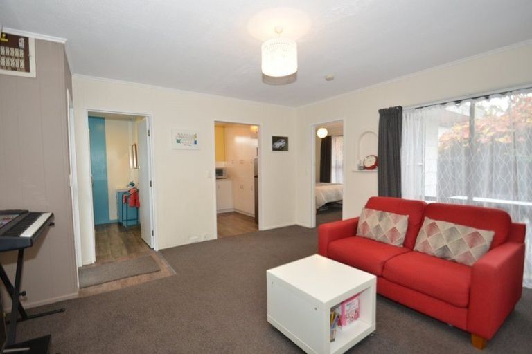 Photo of property in 1/33 Seymour Street, Hornby, Christchurch, 8042