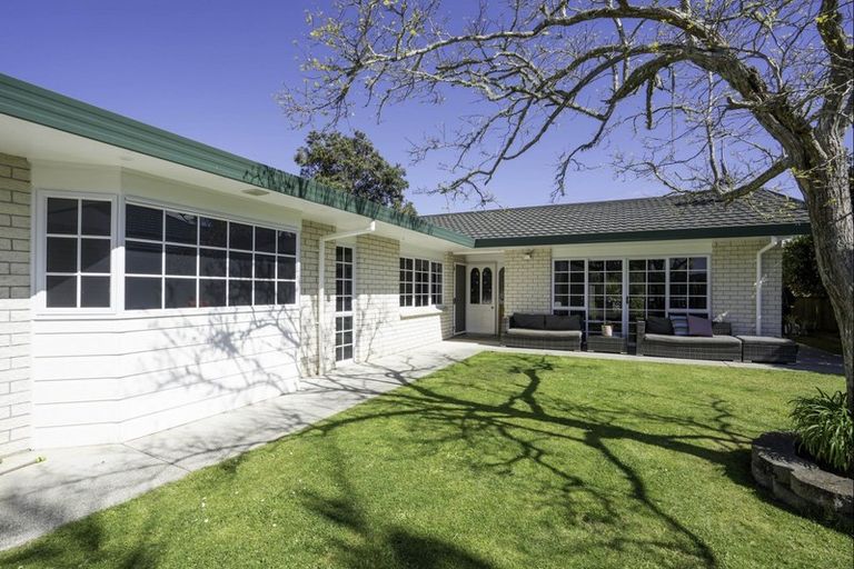 Photo of property in 10 Pohutukawa Place, Maunu, Whangarei, 0110