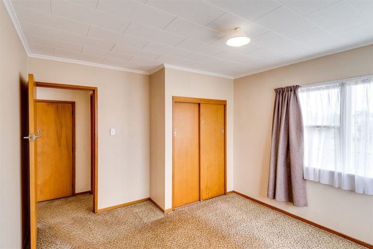 Photo of property in 10 Trevelyan Street, Onekawa, Napier, 4110