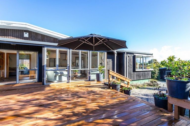 Photo of property in 50 Chesham Avenue, Waipahihi, Taupo, 3330