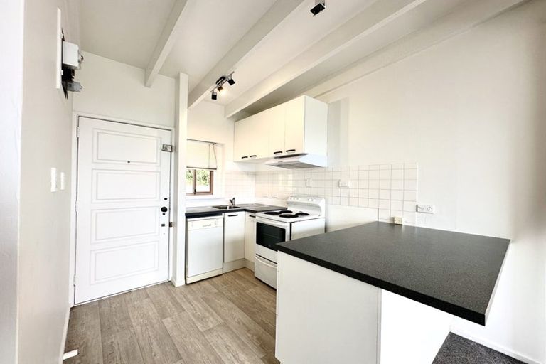 Photo of property in 1/17 Wrights Hill Road, Karori, Wellington, 6012